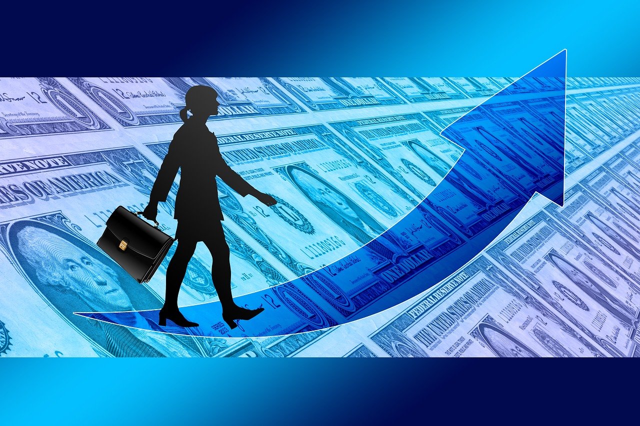 循环额贷，金融领域的灵活信贷工具及其多面影响