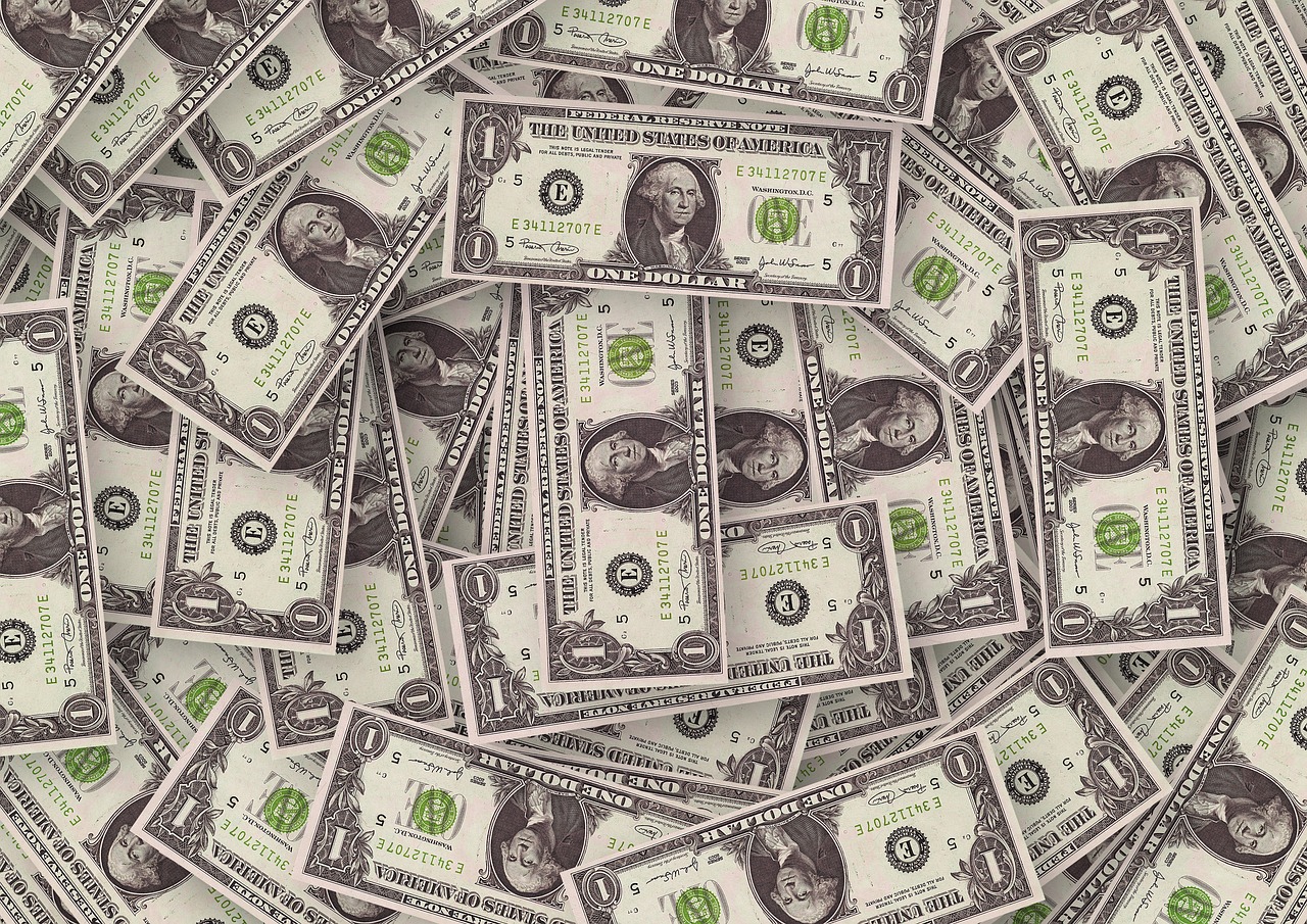 循环贷账户数12个是否算多？