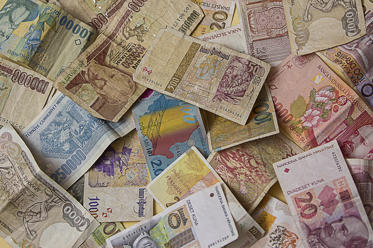 贷款10万20年还清，月供究竟多少？