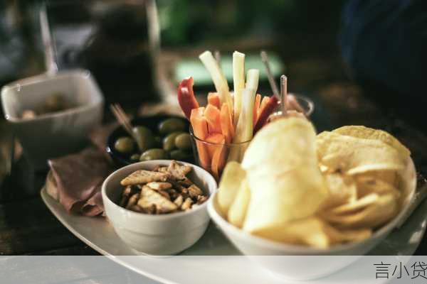 微信就能下款？最新口子大揭秘！小心这些馅饼变陷阱！