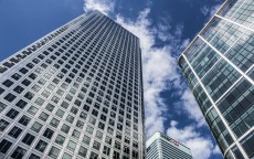 100 万的房子可以贷款多少，详细解析与多面考量