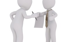 小额贷款，究竟正不正规？深度剖析其多面性